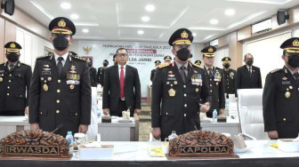 Kapolda Jambi Mengikuti Upacara Hari Lahir Pancasila via Streaming